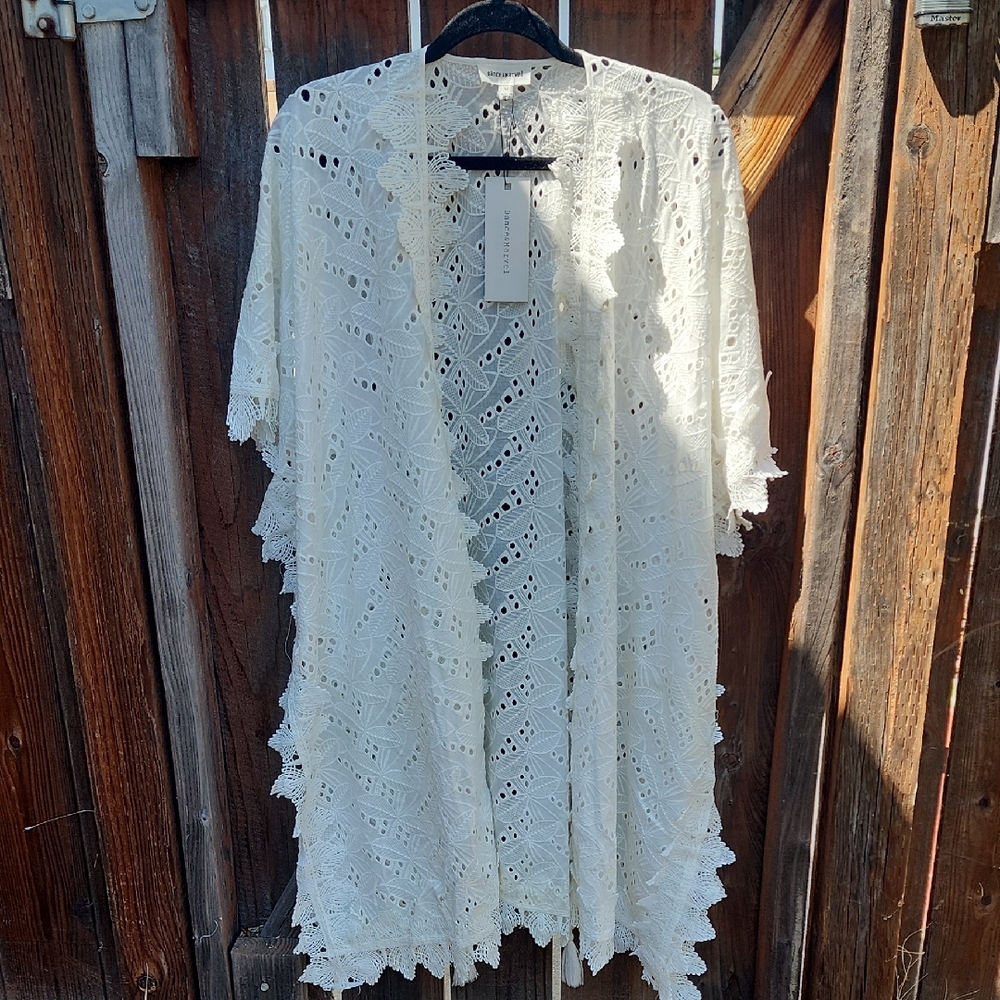 New Dance & Marvel Eyelet Swimsuit Cover- Up, NWT, Sz. Medium
